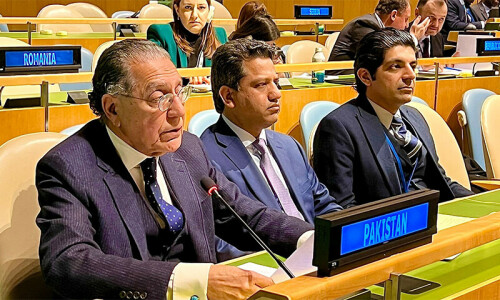 Pakistan abstains from voting on Ukraine resolution Pakistan abstains from voting on Ukraine resolution
