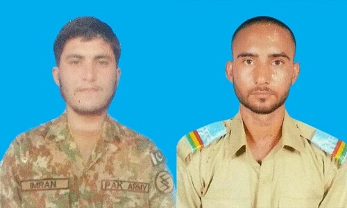 Two soldiers martyred in exchange of fire with terrorists in North Waziristan: ISPR Two soldiers martyred in exchange of fire with terrorists in North Waziristan: ISPR