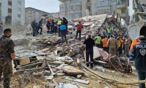 29 buildings collapse as fresh quake jolts Turkiye