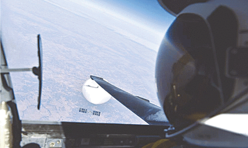 US releases pilot’s high-altitude selfie with Chinese balloon US releases pilot’s high-altitude selfie with Chinese balloon