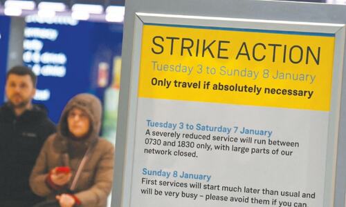 Inflation-hit doctors announce strike to press UK authorities for pay hike