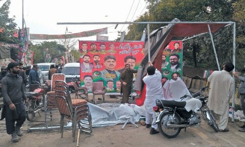 Security staff at Zaman Park slashed by 70pc Security staff at Zaman Park slashed by 70pc