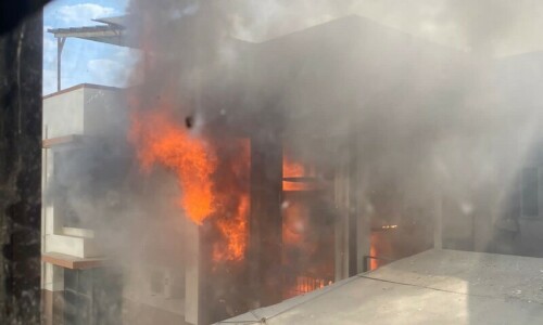 Fire at Karachi’s Saba Avenue house ‘not due to gas suction device’: police Fire at Karachi’s Saba Avenue house ‘not due to gas suction device’: police