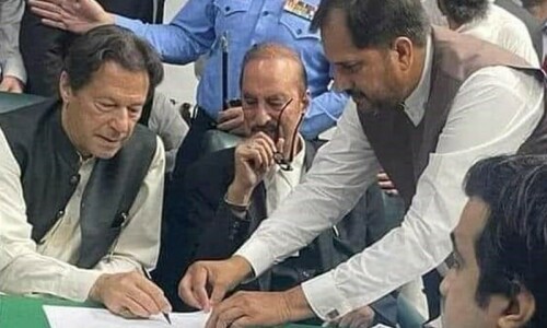 Toshakhana case: IHC suspends Imran’s arrest warrants till March 13 Toshakhana case: IHC suspends Imran’s arrest warrants till March 13