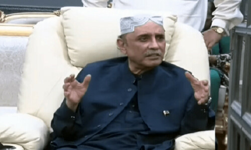 Zardari voices &lsquo;reservations&rsquo; with ruling coalition