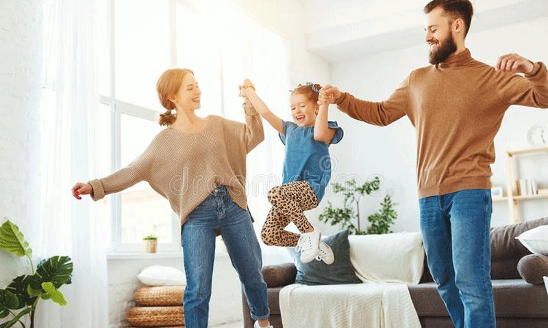 اچھے والدین بننے کے لیے یہ باتیں یاد رکھیں