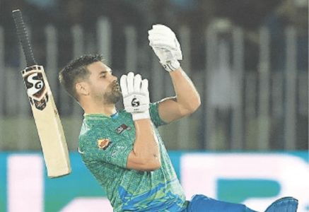 HBL Pakistan Super League: Record-breaking Rossouw lifts Sultans into playoffs