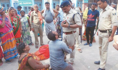 Indian police arrests three in Bihar after man killed for possessing beef