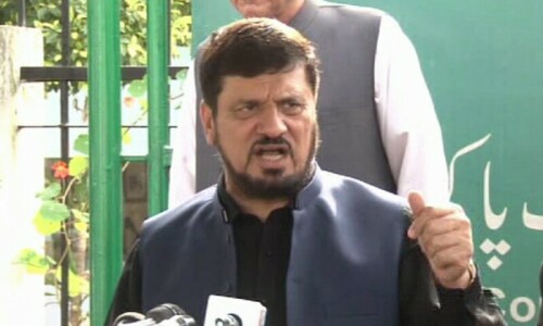 KP governor says he&rsquo;s suggested May 28 as election date