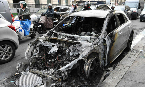 French roads blocked, refineries on strike after Macron pension move French roads blocked, refineries on strike after Macron pension move
