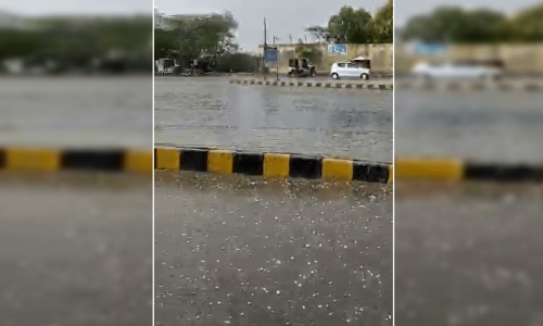 Parts of Karachi receive moderate rain, hail Parts of Karachi receive moderate rain, hail