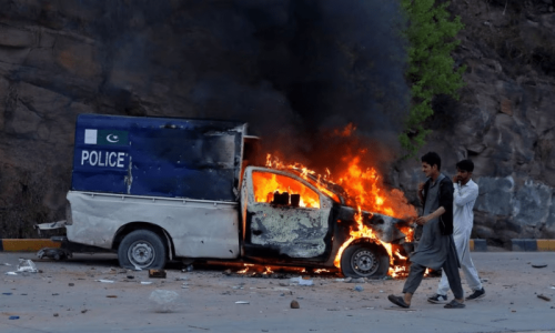 Imran, other PTI leaders booked on terror charges over chaos outside Judicial Complex in Islamabad