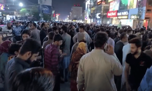 At least 2 dead, 6 injured as 6.8 magnitude earthquake jolts parts of country including Islamabad, Lahore