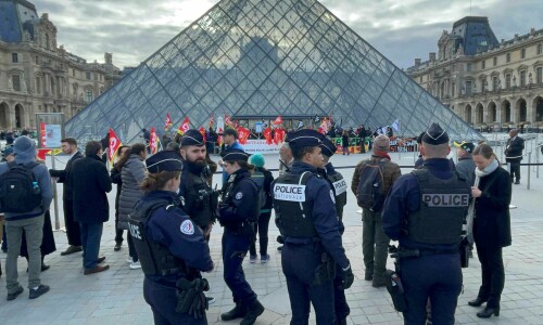 Macron defiant as France braces for fresh protest turmoil Macron defiant as France braces for fresh protest turmoil