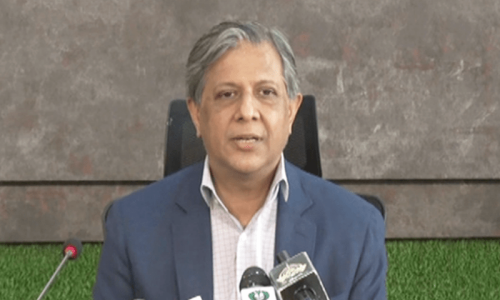 Law minister urges CJP to work with senior-most judges Law minister urges CJP to work with senior-most judges