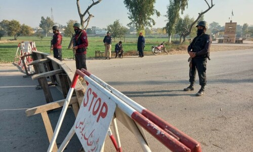 Police begin probe as two personnel martyred in Kohat militant attack