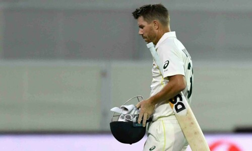 Warner at &lsquo;mercy of selection&rsquo; for Ashes: Bailey