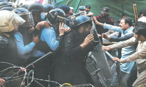 Lahore ATC directs Asad Umar, 5 other PTI leaders to appear before JIT on Zaman Park clashes