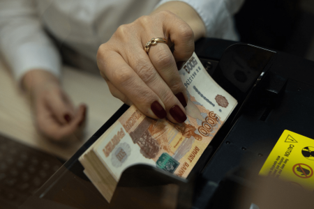 Russian rouble suffers worst week this year