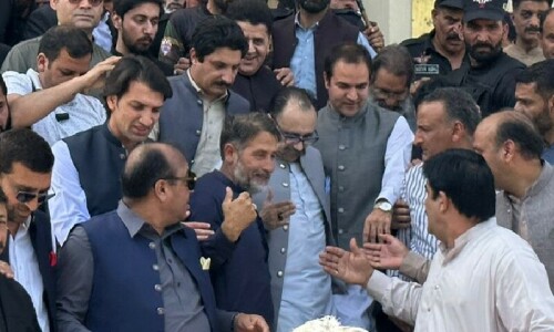 AJK PM Sardar Tanveer Ilyas disqualified by high court for contempt AJK PM Sardar Tanveer Ilyas disqualified by high court for contempt