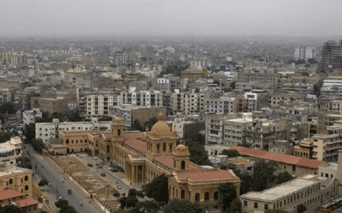IMF slashes Pakistan’s growth outlook to 0.5pc IMF slashes Pakistan’s growth outlook to 0.5pc