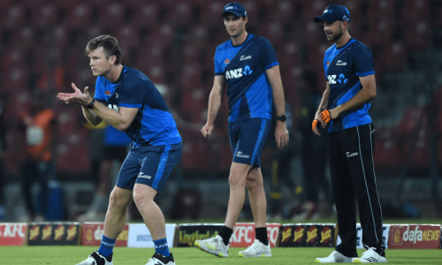 NZ depleted, Pakistan spoilt for choice as T20 series begins