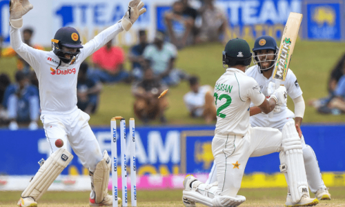 Sri Lanka drop Dickwella, Samarawickrama returns for Ireland Tests