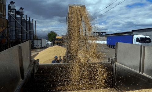 EU warns against unilateral steps after Poland, Hungary ban Ukrainian grain EU warns against unilateral steps after Poland, Hungary ban Ukrainian grain