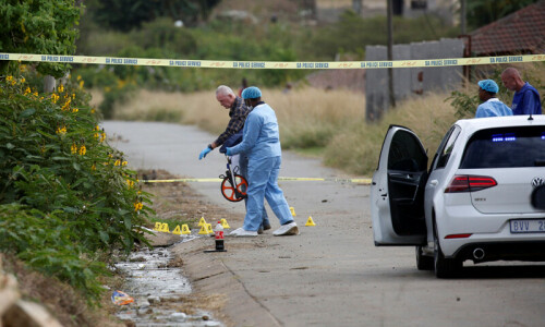 Gunmen ambush family in South Africa, kill 10 Gunmen ambush family in South Africa, kill 10