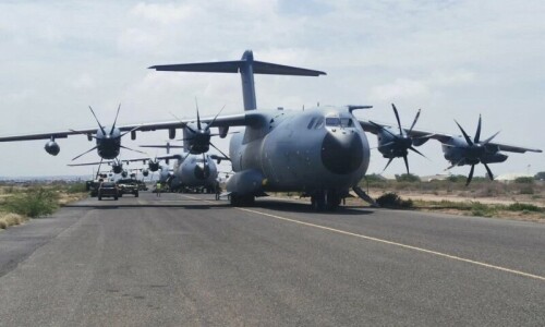 Sudan evacuations speed up during fighting lull