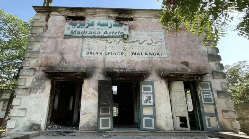 Muslims mourn burning of historic library at madressah in India&rsquo;s Bihar