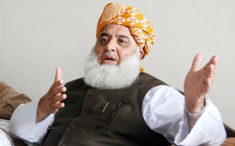 Despite allies’ insistence, JUI-F ‘averse’ to talks Despite allies’ insistence, JUI-F ‘averse’ to talks