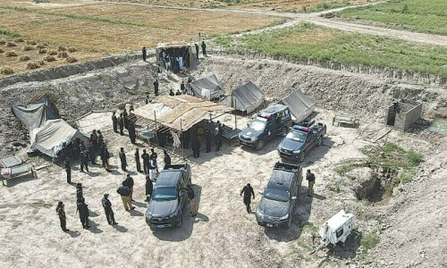 Eight more outlaws arrested in Katcha area operation Eight more outlaws arrested in Katcha area operation