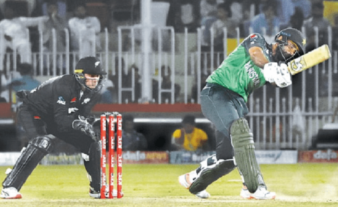 Imperious Fakhar helps Pakistan draw first blood against New Zealand