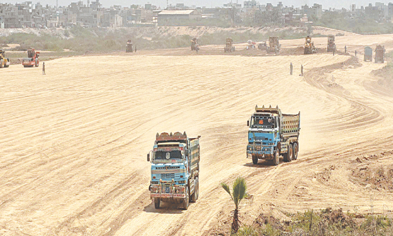 ADB decides against financing Karachi&rsquo;s Malir Expressway