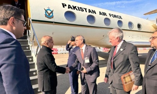 PM Shehbaz arrives in London to attend King Charles III&rsquo;s coronation