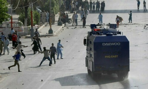 Seven cases filed against top PTI leaders