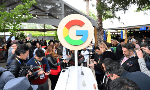 Google takes wraps off its answer to Microsoft’s AI search challenge Google takes wraps off its answer to Microsoft’s AI search challenge