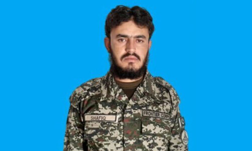 1 soldier martyred, terrorist killed in KP’s Bajaur: ISPR 1 soldier martyred, terrorist killed in KP’s Bajaur: ISPR