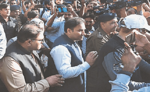 No &lsquo;consensus on SOPs&rsquo; for Imran&rsquo;s house search