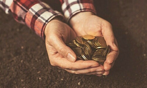 Microloans cross half-a-trillion benchmark for first time Microloans cross half-a-trillion benchmark for first time