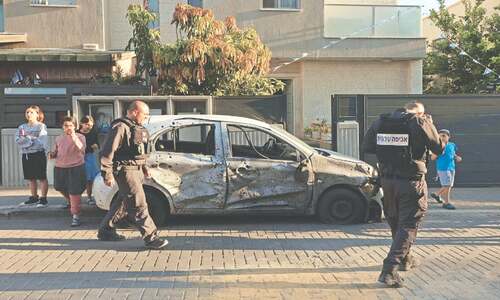 Violence flares up after Palestinian prisoners on hunger strike dies Violence flares up after Palestinian prisoners on hunger strike dies