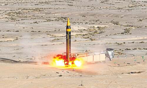 Iran successfully test-launches ballistic missile Iran successfully test-launches ballistic missile