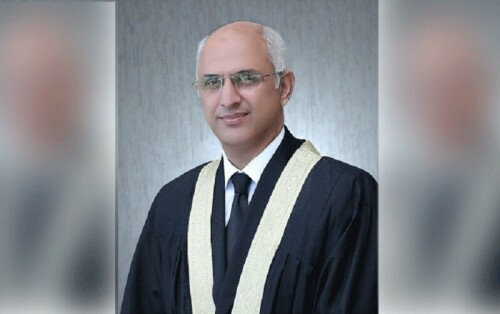 IHC warns of summoning PM if court orders for recovery of Shahzad Akbar’s brother flouted IHC warns of summoning PM if court orders for recovery of Shahzad Akbar’s brother flouted