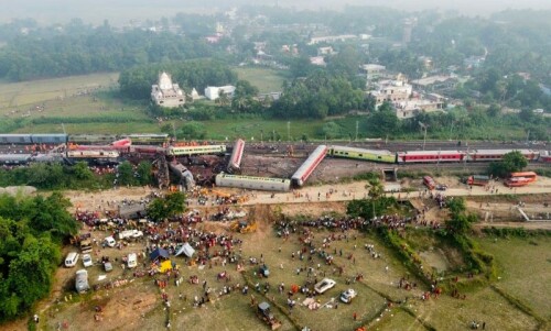 At least 288 dead in India’s worst train accident in over two decades At least 288 dead in India’s worst train accident in over two decades
