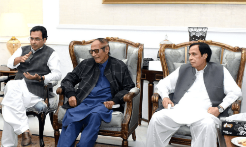 Shafay Hussain advises Parvez Elahi to form his own party Shafay Hussain advises Parvez Elahi to form his own party