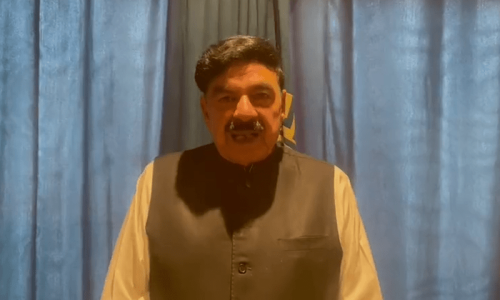 Sheikh Rashid alleges police beat his employees during raid at Islamabad residence