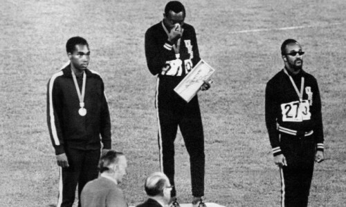 Jim Hines, first sprinter under 10 secs, dies