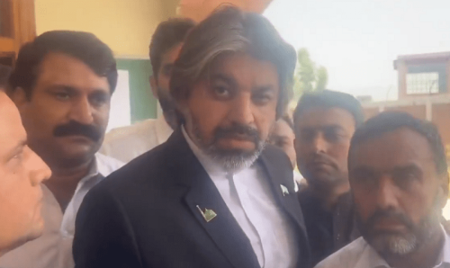 PTI&rsquo;s Ali Muhammad Khan re-arrested in Mardan shortly after ATC discharges him from May 9 vandalism case