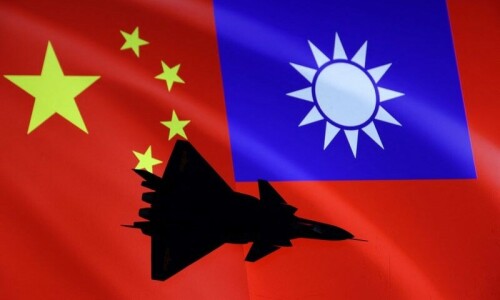 Taiwan sends up fighters as Chinese warplanes cross strait’s median line Taiwan sends up fighters as Chinese warplanes cross strait’s median line